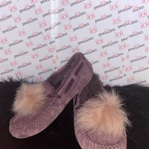 DAKOTA POM POM SLIPPER
